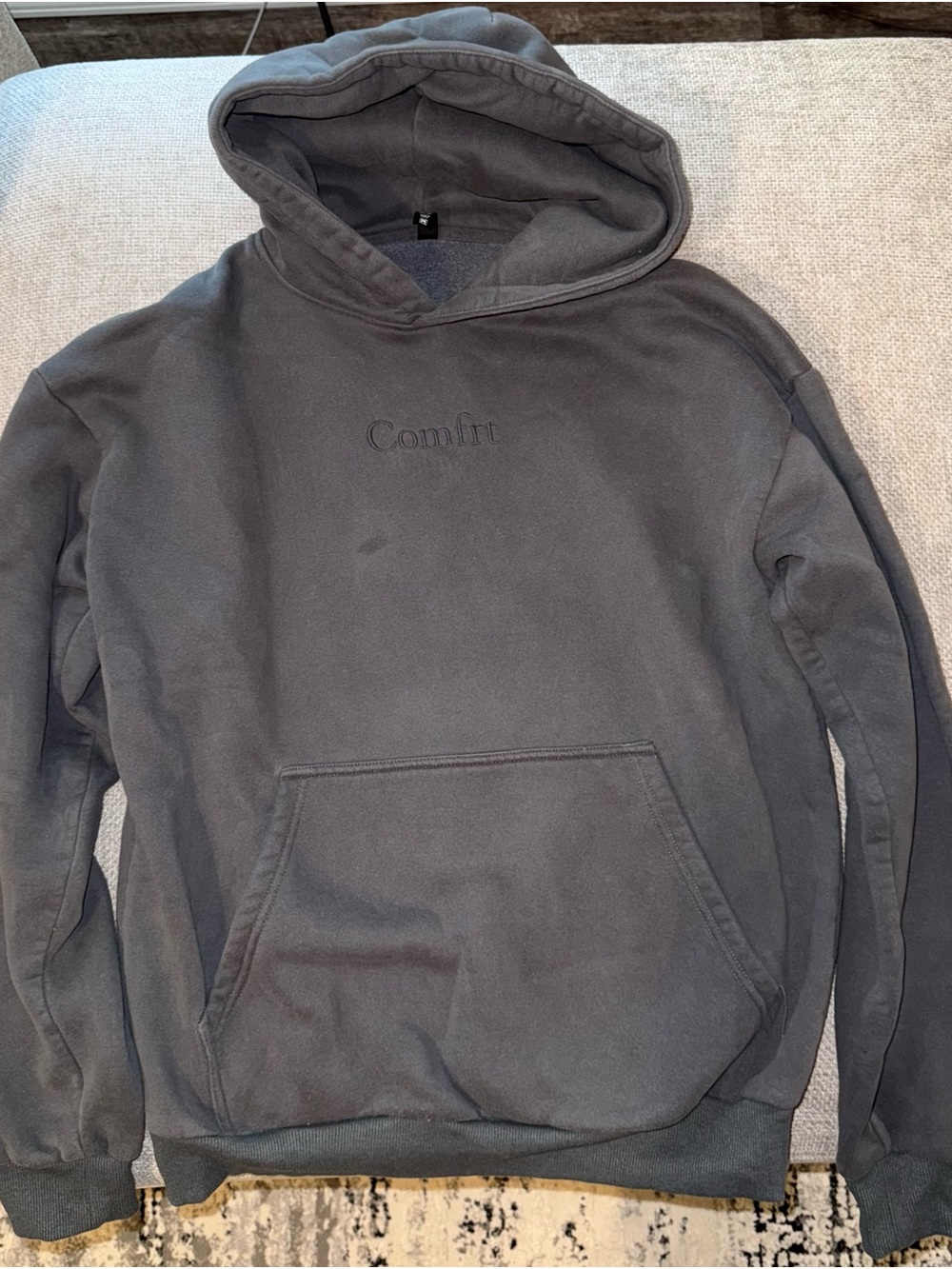 COMFRT Signature Fit Grey Hoodie Medium